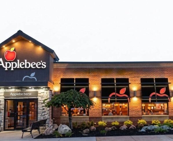 Applebee’s: Menu, History and What to Expect