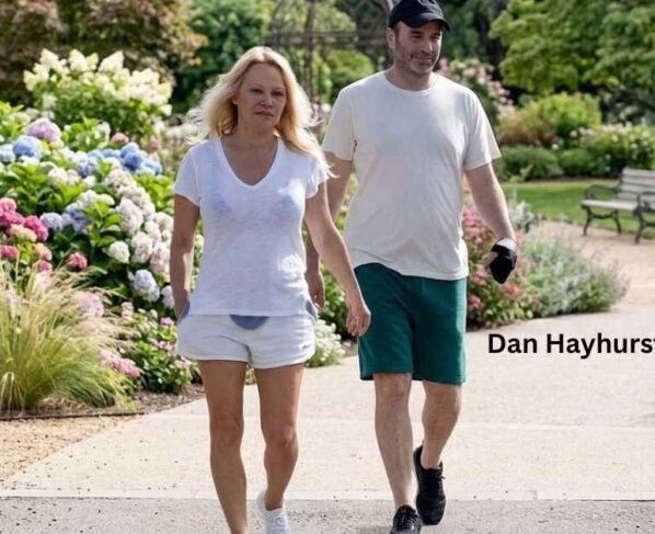 Dan Hayhurst: Biography, Career and Net Worth